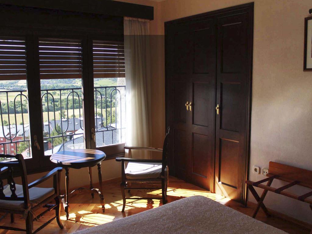 Hostal Rita Belvedere Puigcerdà Kültér fotó