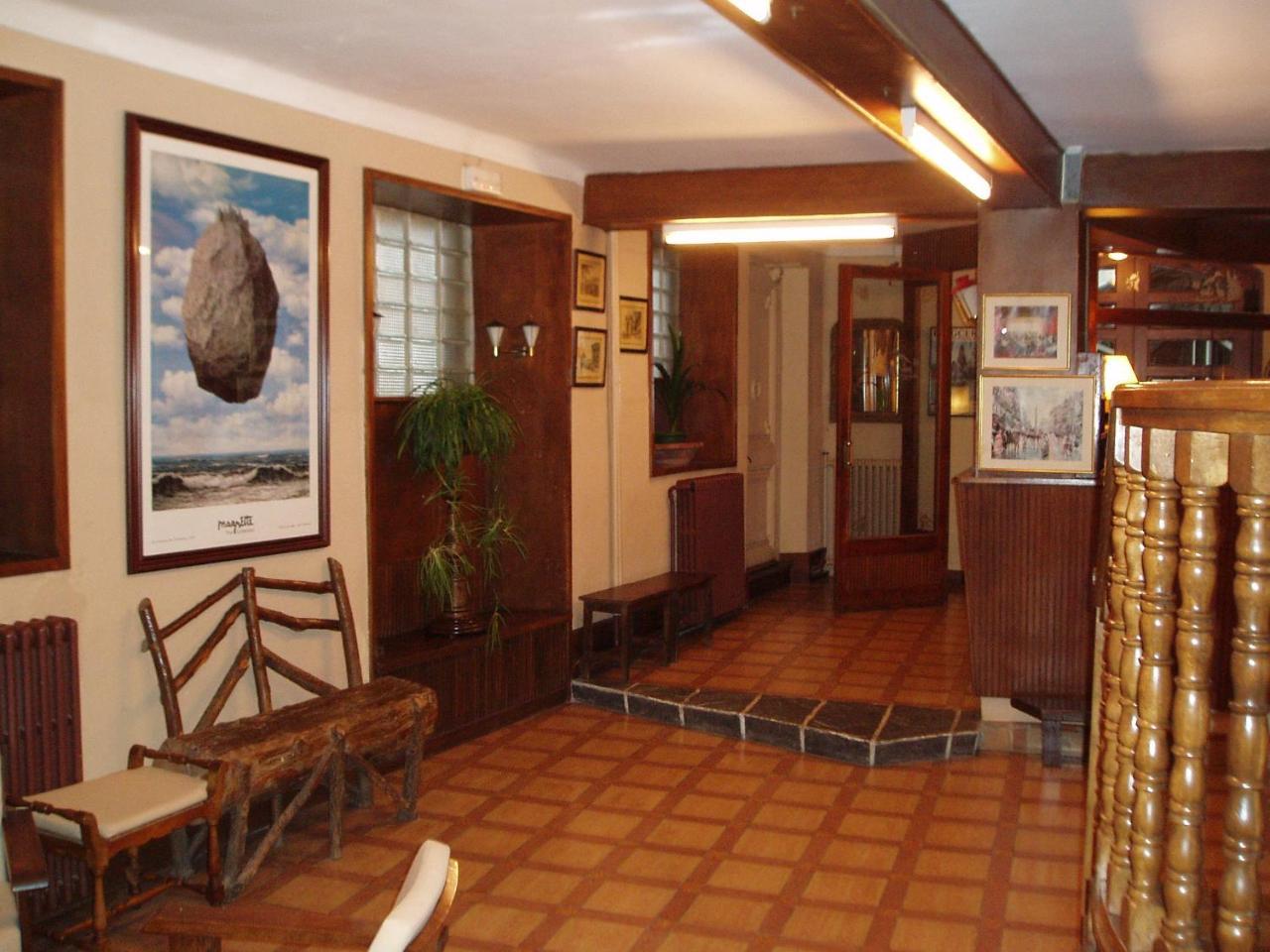 Hostal Rita Belvedere Puigcerdà Kültér fotó